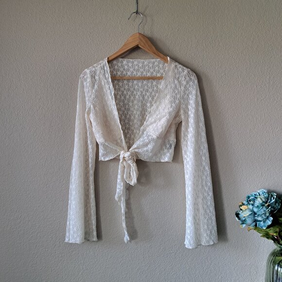 Cider Cream Lace Romantic Cropped Wrap Blouse w/Bell Sleeves Size XS - Picture 2 of 12